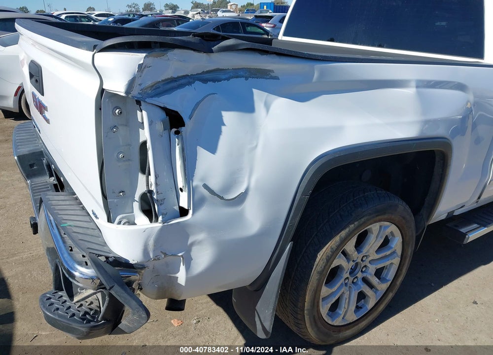 2018 GMC SIERRA 1500 SLT VIN: 3GTP1NEC4JG316042