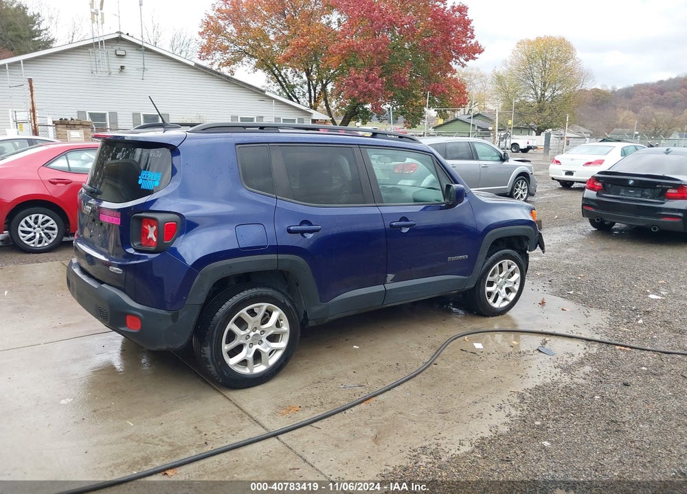 2017 JEEP RENEGADE LATITUDE 4X4 VIN: ZACCJBBBXHPE46876