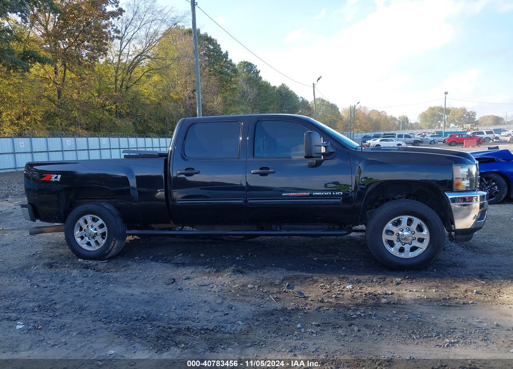 2011 CHEVROLET SILVERADO 2500HD LT VIN: 1GC1KXC86BF113959