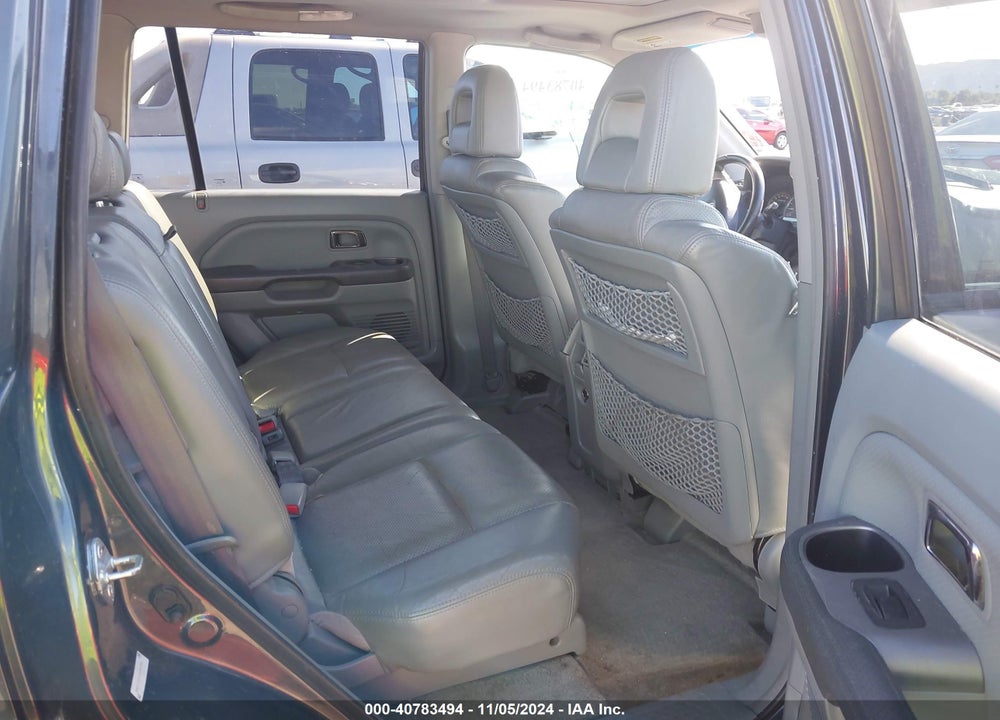 2005 HONDA PILOT EX-L VIN: 2HKYF18515H500766