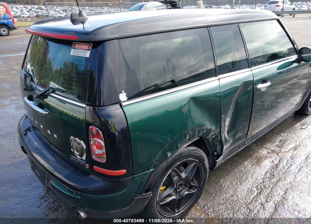 2011 MINI COOPER CLUBMAN VIN: WMWZF3C55BT188821