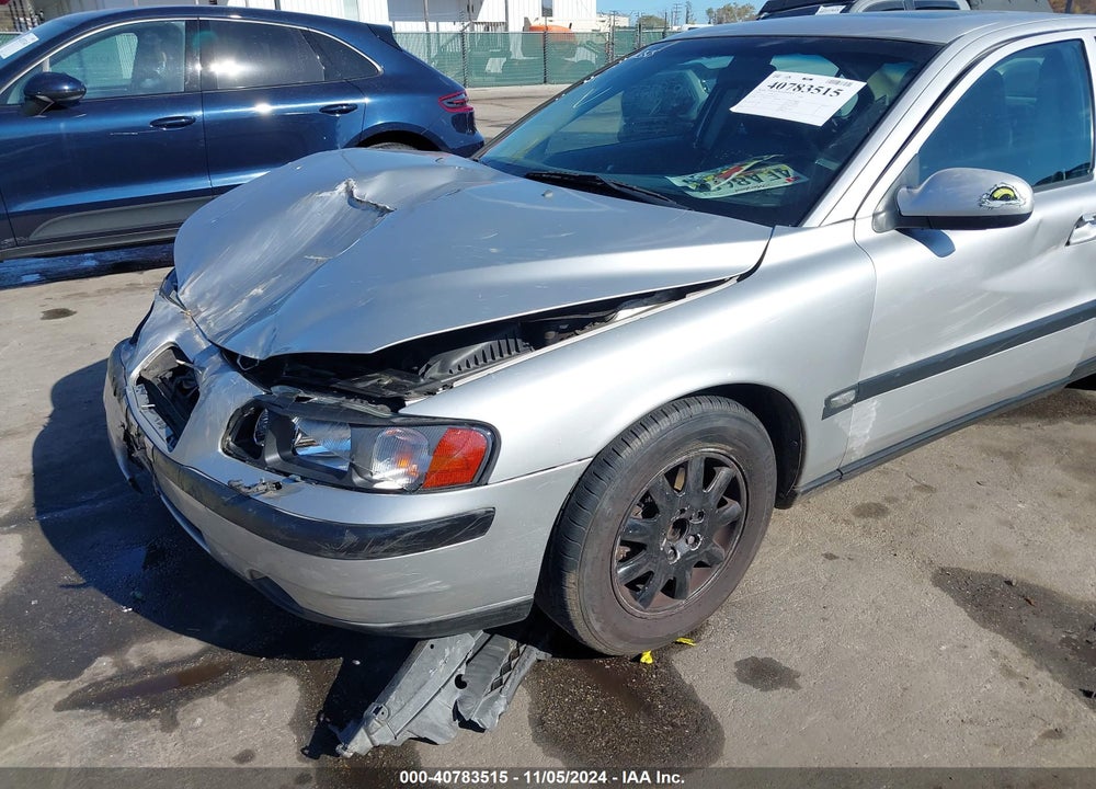 2001 VOLVO S60 2.4 VIN: YV1RS61NX12004362