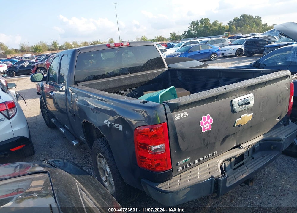 2010 CHEVROLET SILVERADO 1500 LS VIN: 1GCSKREA8AZ280711
