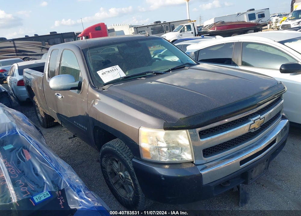 2010 CHEVROLET SILVERADO 1500 LS VIN: 1GCSKREA8AZ280711