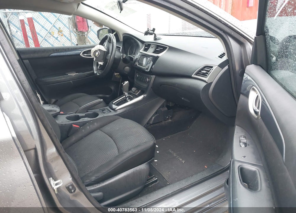 2017 NISSAN SENTRA SR VIN: 3N1AB7AP7HY352743