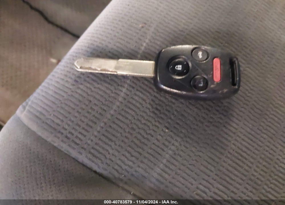 2007 HONDA ACCORD 2.4 LX VIN: 1HGCM56417A035063