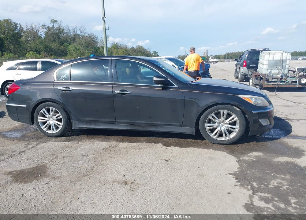 2013 HYUNDAI GENESIS 3.8 VIN: KMHGC4DD1DU247029