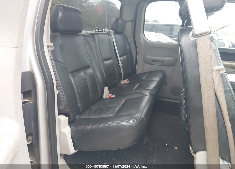 2010 CHEVROLET SILVERADO 1500 LT VIN: 1GCSKSE37AZ126774