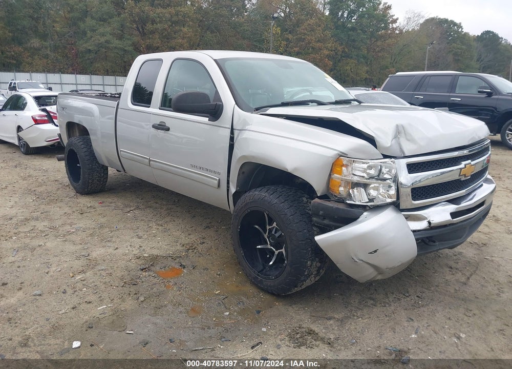 2010 CHEVROLET SILVERADO 1500 LT VIN: 1GCSKSE37AZ126774