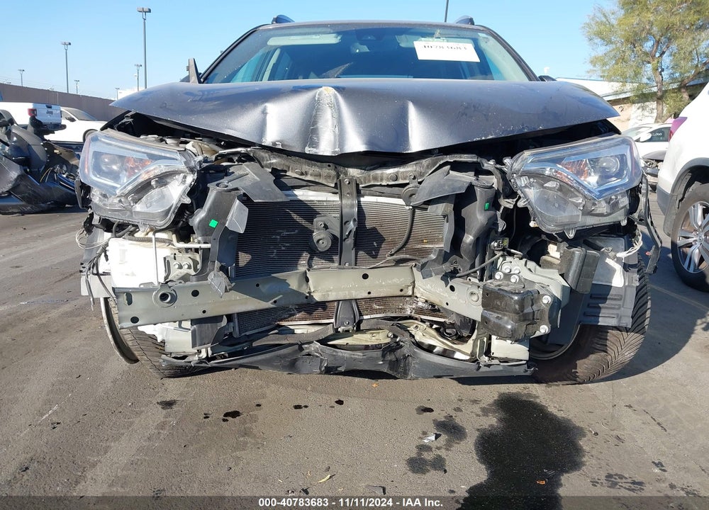 2018 TOYOTA RAV4 LIMITED/PLATINUM VIN: 2T3YFREV0JW477521