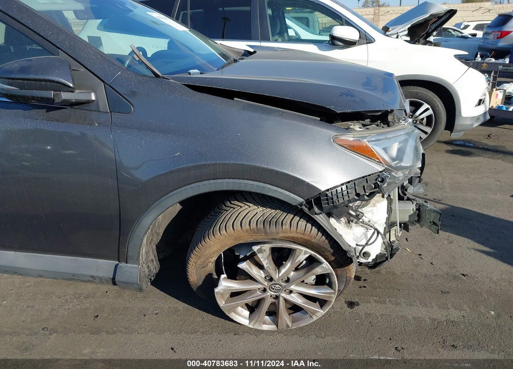 2018 TOYOTA RAV4 LIMITED/PLATINUM VIN: 2T3YFREV0JW477521