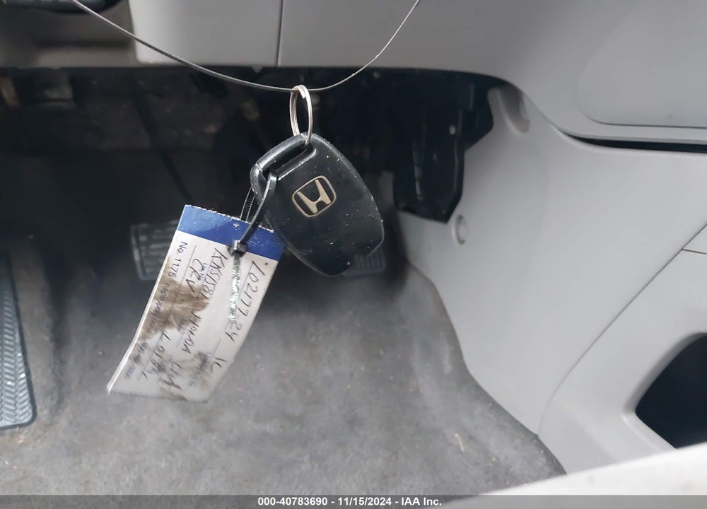 2013 HONDA CR-V LX VIN: 5J6RM3H34DL018916