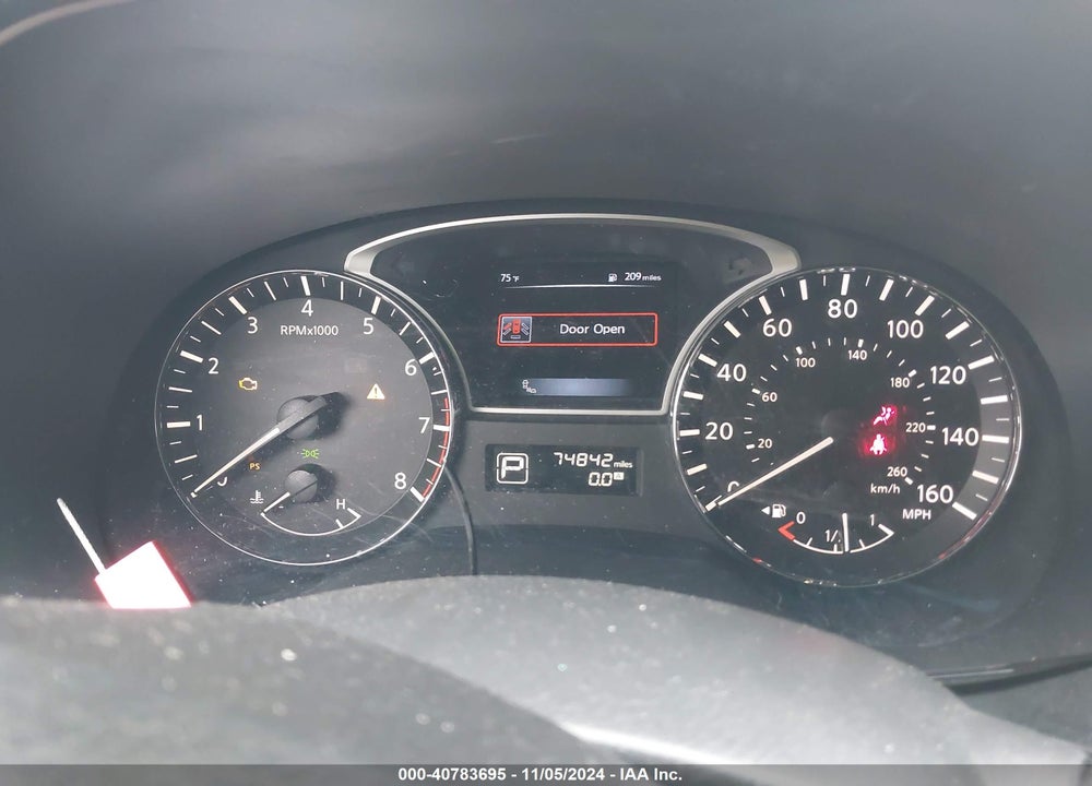 2015 NISSAN PATHFINDER PLATINUM VIN: 5N1AR2MN0FC652079