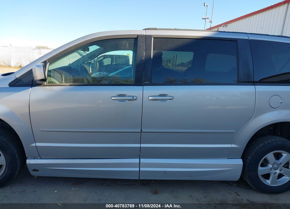 2012 DODGE GRAND CARAVAN SXT VIN: 2C4RDGCG7CR358297