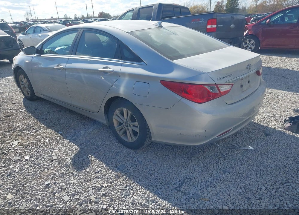 2013 HYUNDAI SONATA GLS VIN: 5NPEB4AC9DH753017
