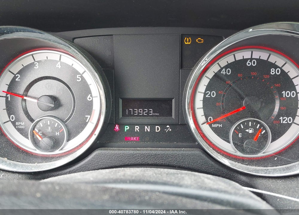2012 DODGE GRAND CARAVAN SXT VIN: 2C4RDGCG6CR317563