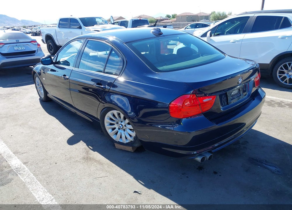 2009 BMW 328 VIN: WBAPH73599E129052