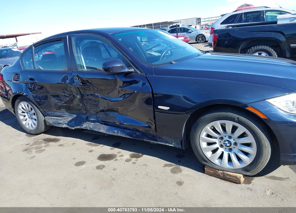 2009 BMW 328 VIN: WBAPH73599E129052