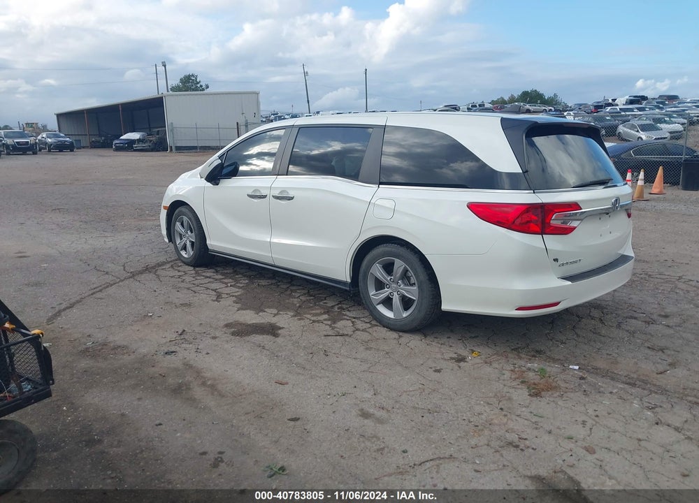 2018 HONDA ODYSSEY EX-L VIN: 5FNRL6H75JB009928