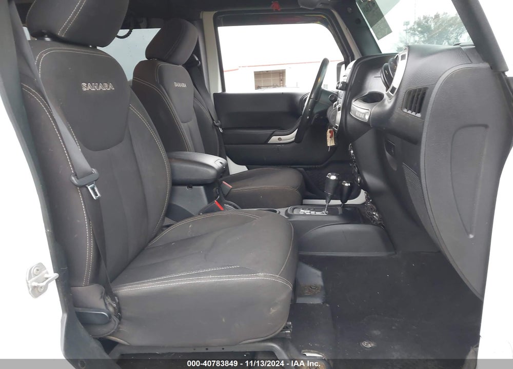 2018 JEEP WRANGLER JK UNLIMITED SAHARA 4X4 VIN: 1C4BJWEG9JL812489