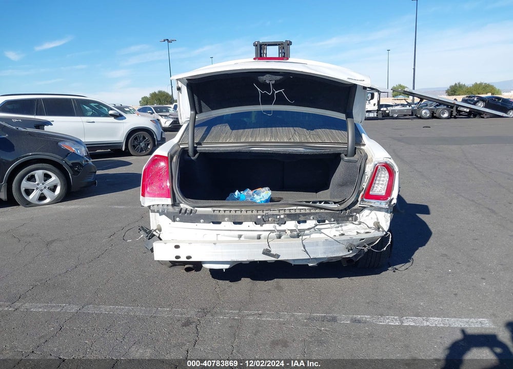 2016 CHRYSLER 300 LIMITED VIN: 2C3CCAAG8GH206912