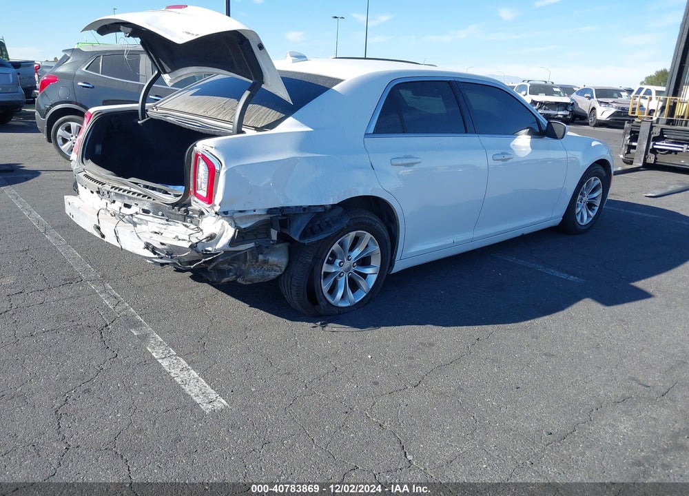 2016 CHRYSLER 300 LIMITED VIN: 2C3CCAAG8GH206912