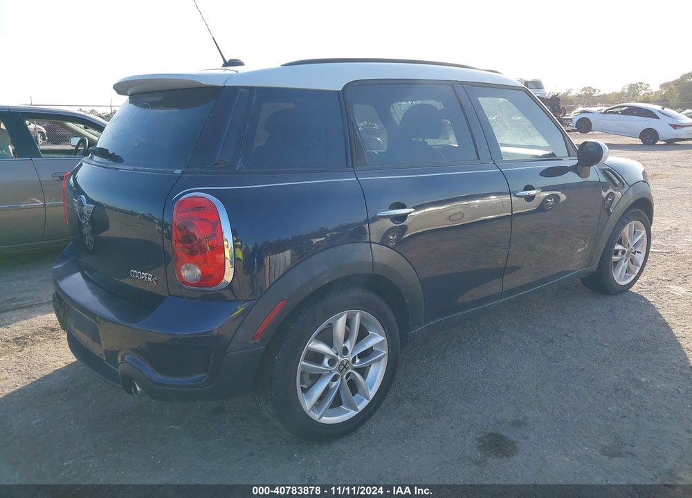 2011 MINI COOPER S COUNTRYMAN VIN: WMWZC5C56BWL55397