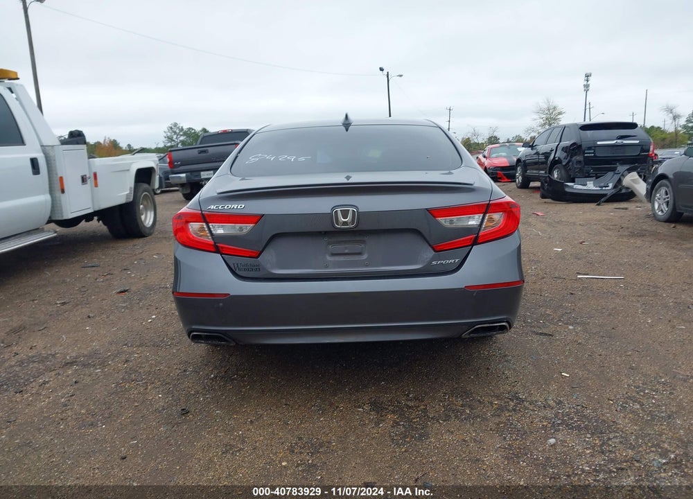 2018 HONDA ACCORD VIN: 1HGCV1F37JA228855