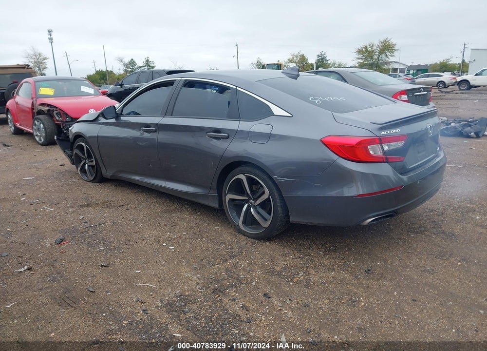 2018 HONDA ACCORD VIN: 1HGCV1F37JA228855