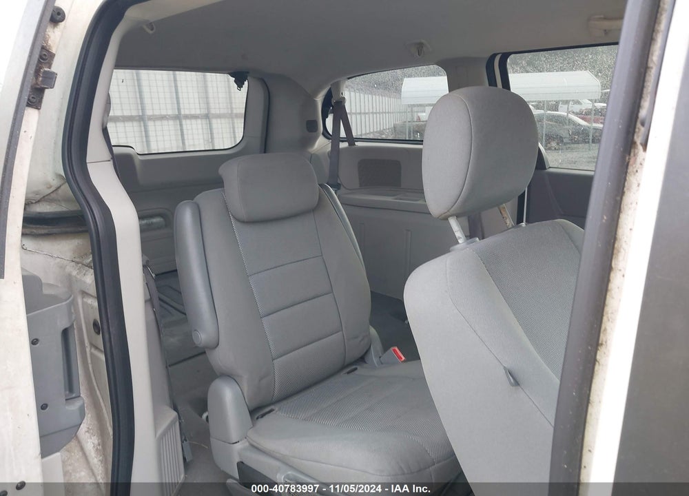 2008 DODGE GRAND CARAVAN SE VIN: 1D8HN44H38B188493