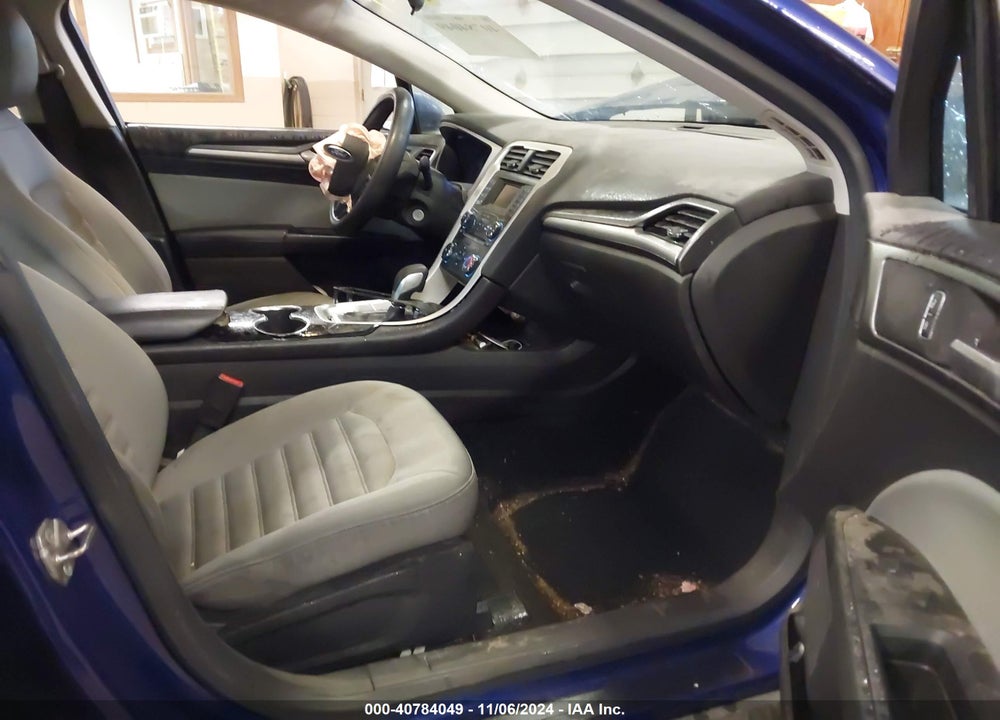 2015 FORD FUSION S VIN: 3FA6P0G70FR128049