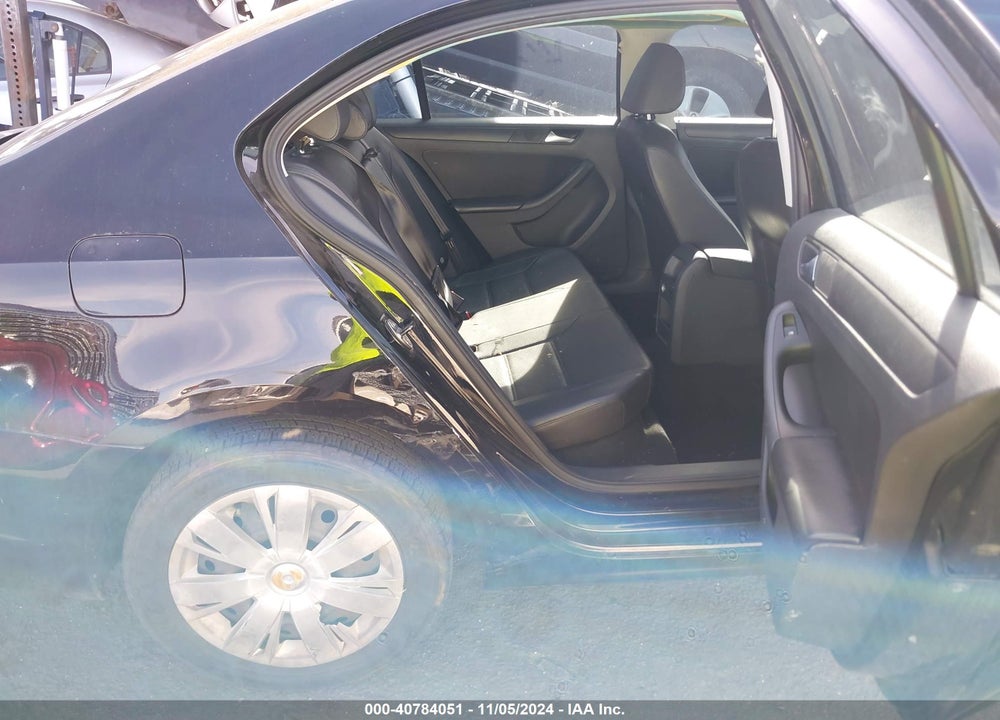 2014 VOLKSWAGEN JETTA 1.8T SE VIN: 3VWD07AJ4EM236671