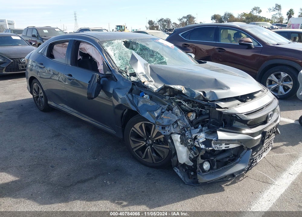 2018 HONDA CIVIC EX VIN: SHHFK7H52JU401483