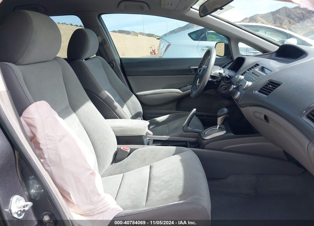 2010 HONDA CIVIC LX VIN: 19XFA1F55AE071283
