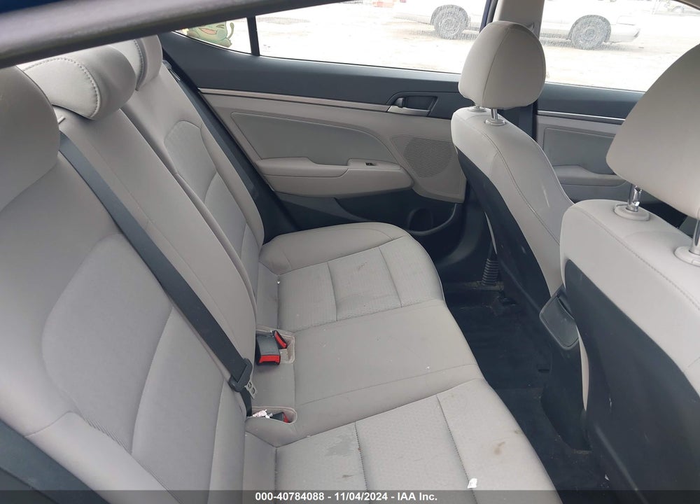 2017 HYUNDAI ELANTRA SE VIN: 5NPD84LF7HH120653