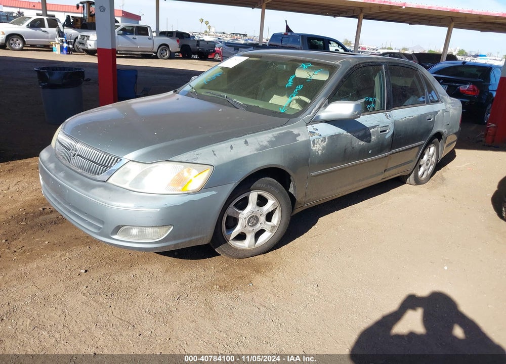 2000 TOYOTA AVALON XLS VIN: 4T1BF28B1YU042198