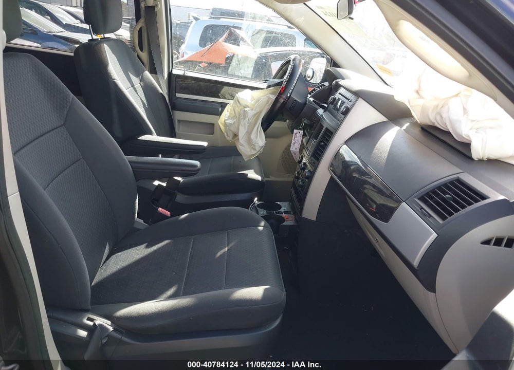 2010 DODGE GRAND CARAVAN SXT VIN: 2D4RN5D11AR283317