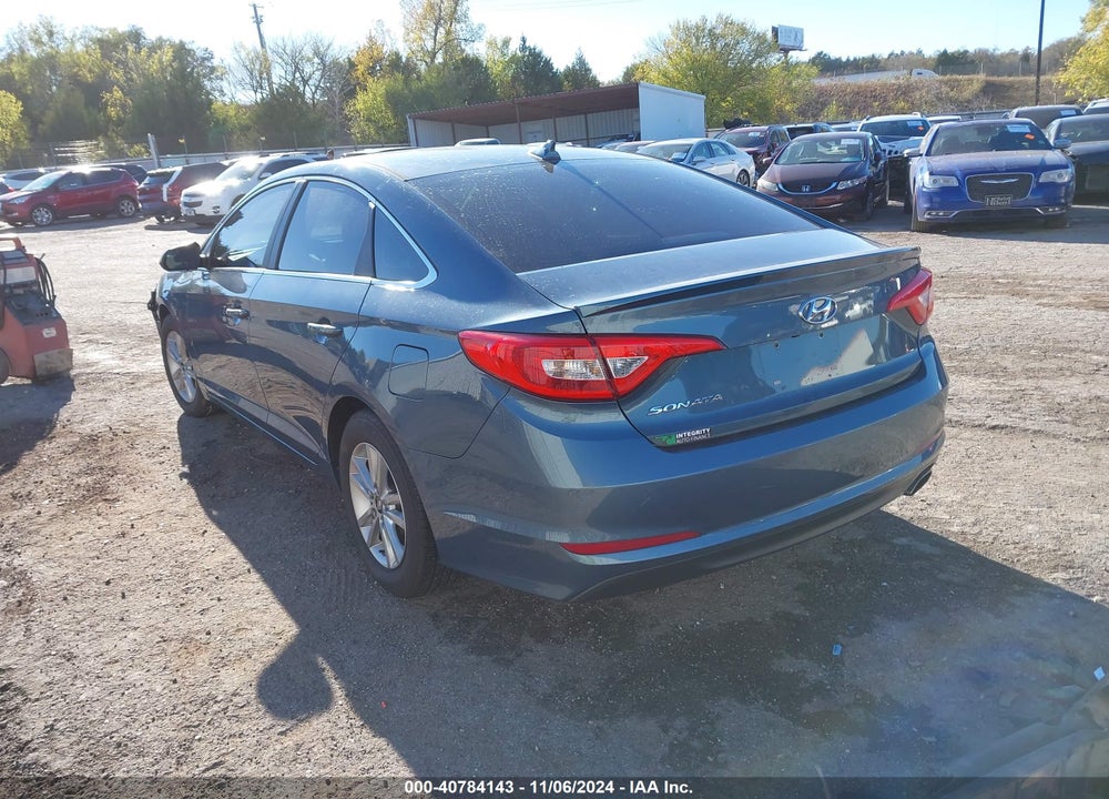 2016 HYUNDAI SONATA SE VIN: 5NPE24AF5GH379469