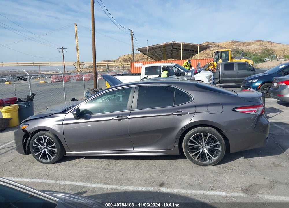 2020 TOYOTA CAMRY SE VIN: 4T1G11AK4LU895485
