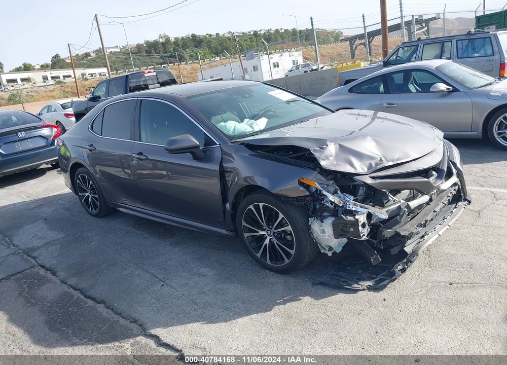 2020 TOYOTA CAMRY SE VIN: 4T1G11AK4LU895485