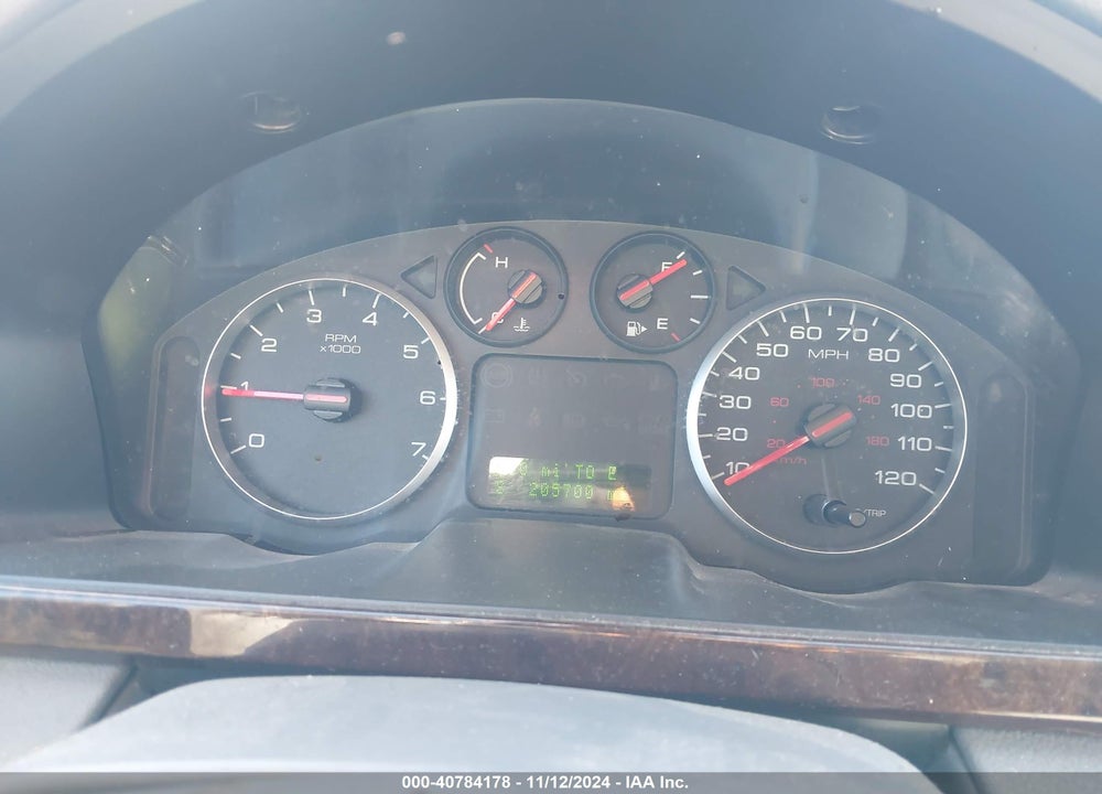 2005 FORD FIVE HUNDRED SEL VIN: 1FAFP24175G155895