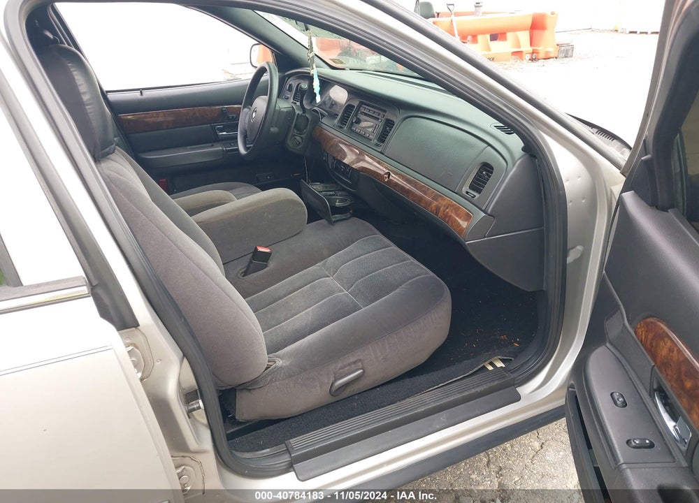 2007 MERCURY GRAND MARQUIS GS VIN: 2MEFM74V47X611611