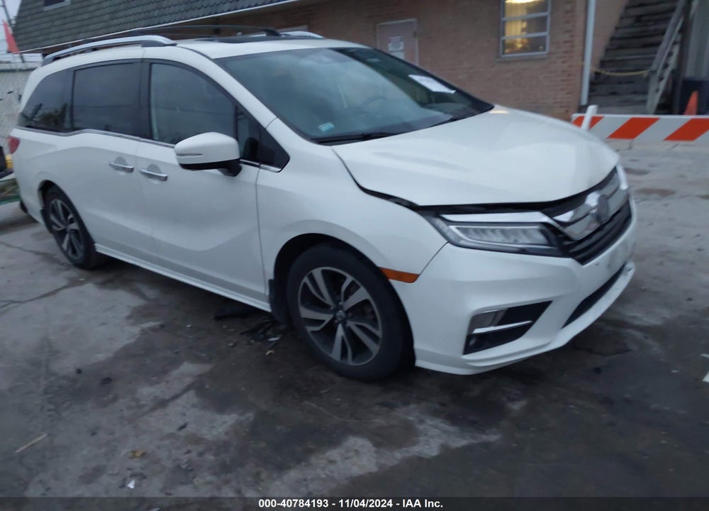 2018 HONDA ODYSSEY ELITE VIN: 5FNRL6H9XJB040318
