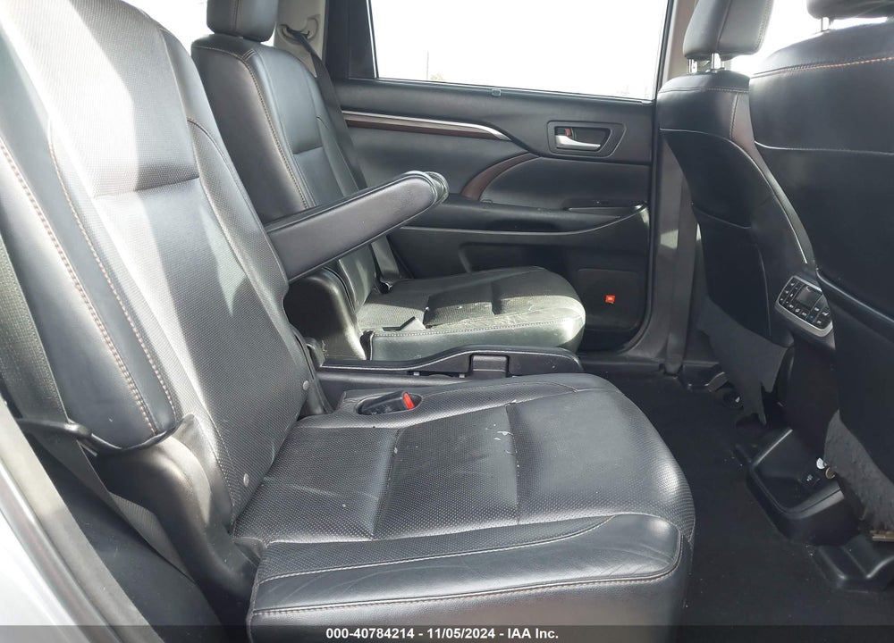 2014 TOYOTA HIGHLANDER HYBRID LIMITED PLATINUM V6 VIN: 5TDDCRFH5ES007007