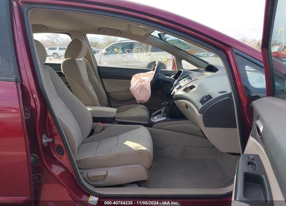 2010 HONDA CIVIC LX VIN: 19XFA1F50AE031323