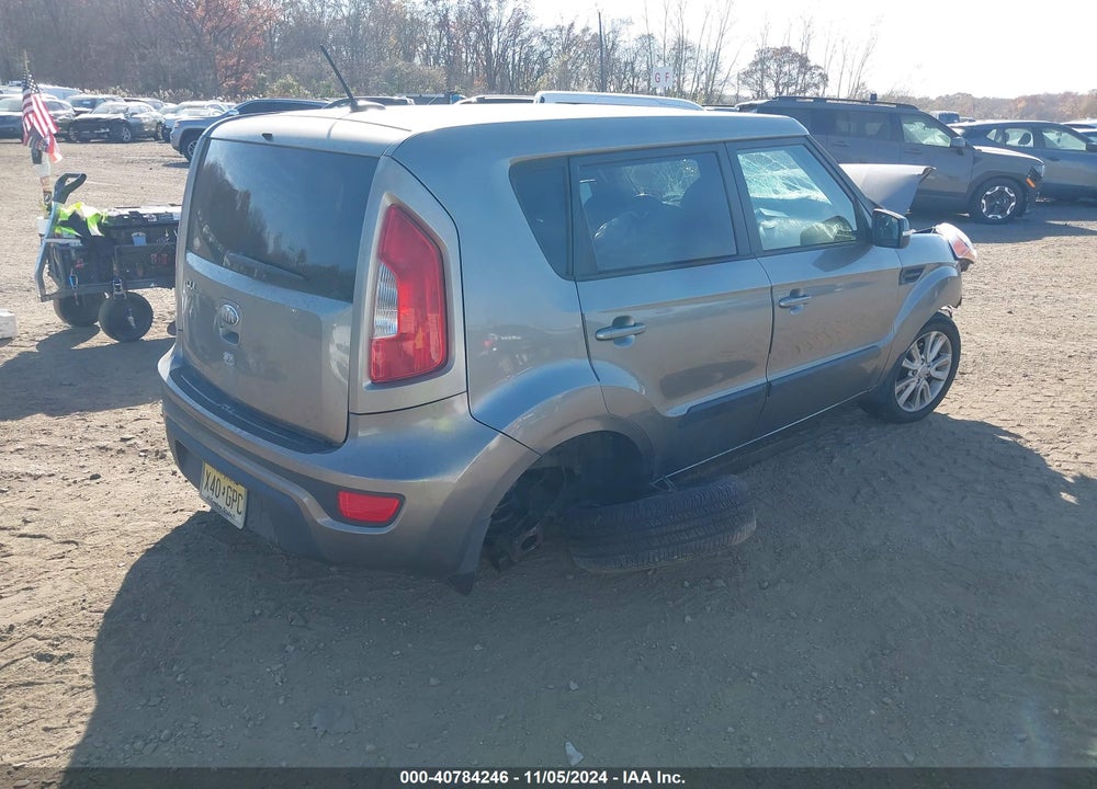 2013 KIA SOUL VIN: KNDJT2A67D7557284
