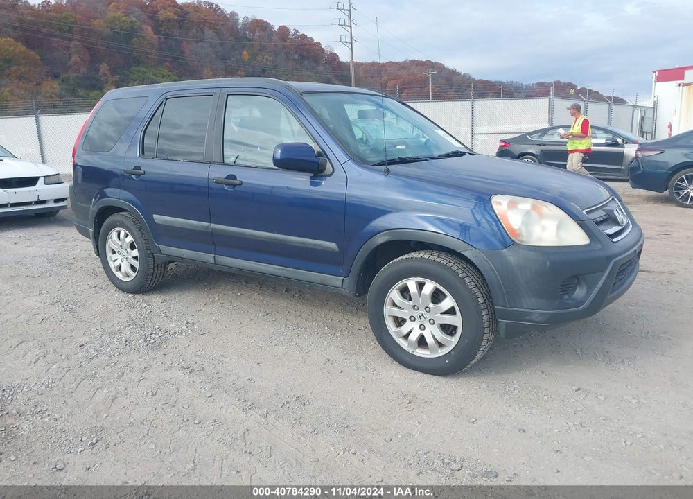 2005 HONDA CR-V EX VIN: SHSRD788X5U346217