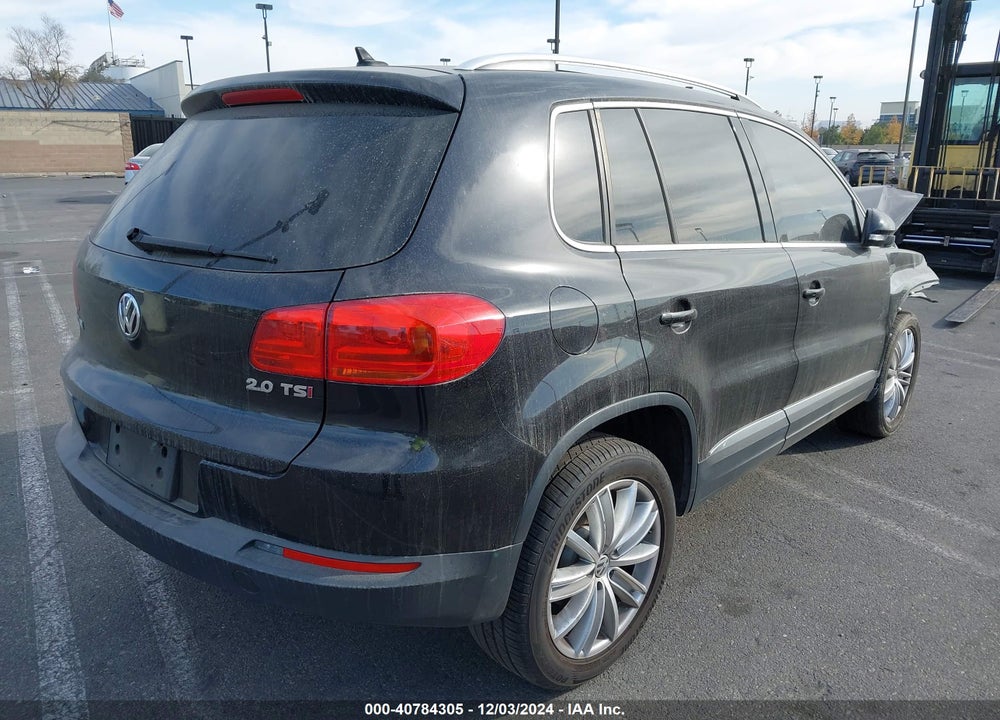 2014 VOLKSWAGEN TIGUAN SEL VIN: WVGAV3AX2EW606208