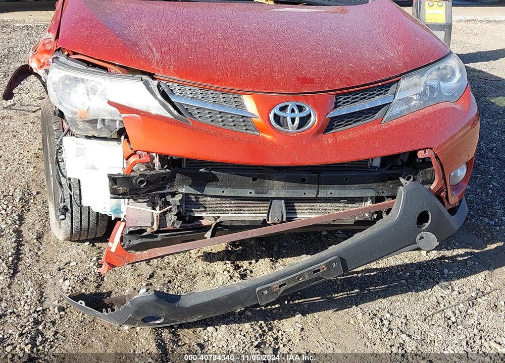 2015 TOYOTA RAV4 XLE VIN: JTMRFREV7FD119521