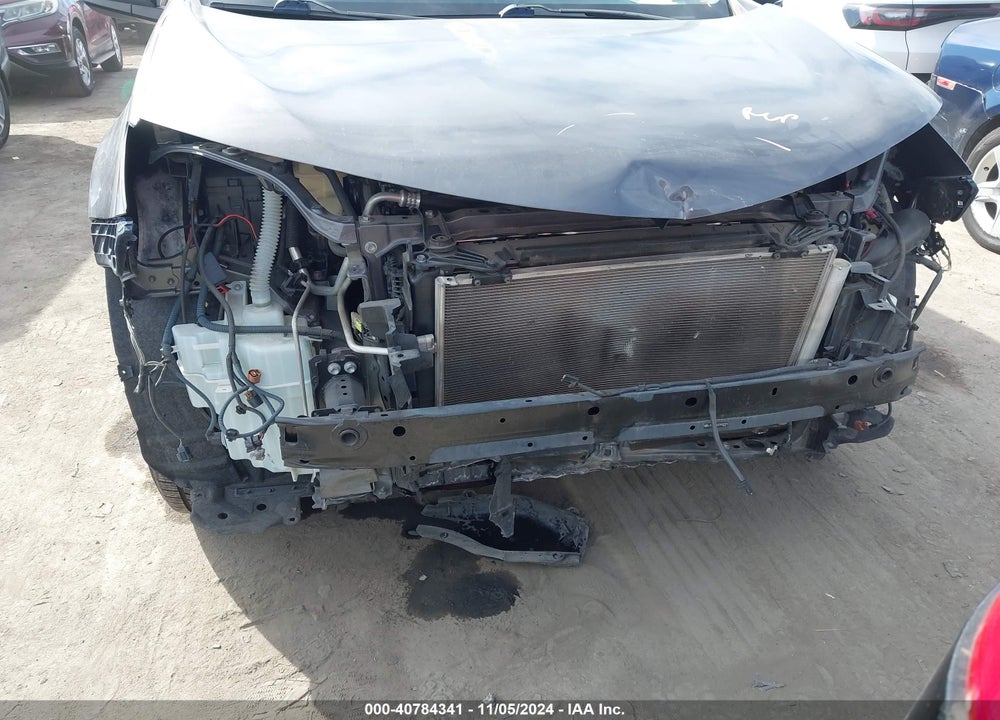 2013 TOYOTA RAV4 XLE VIN: JTMWFREV2D5002259